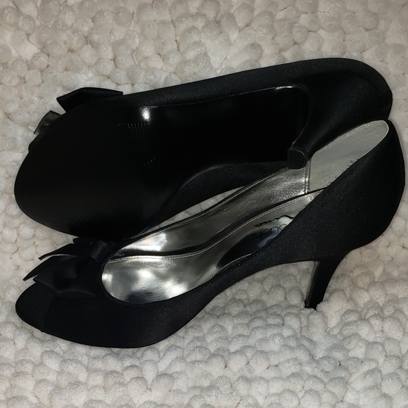 Open toe black heels - Picture 6 of 6